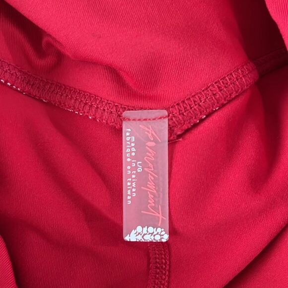 Free People Movement Cut Out Crossback Jumpsuit Size L NWOT Red - Picture 6 of 10